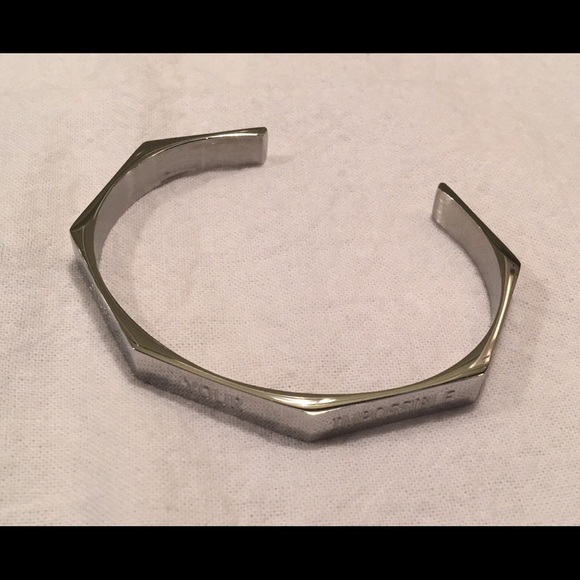 Rustic Cuff bracelet - Picture 3 of 3